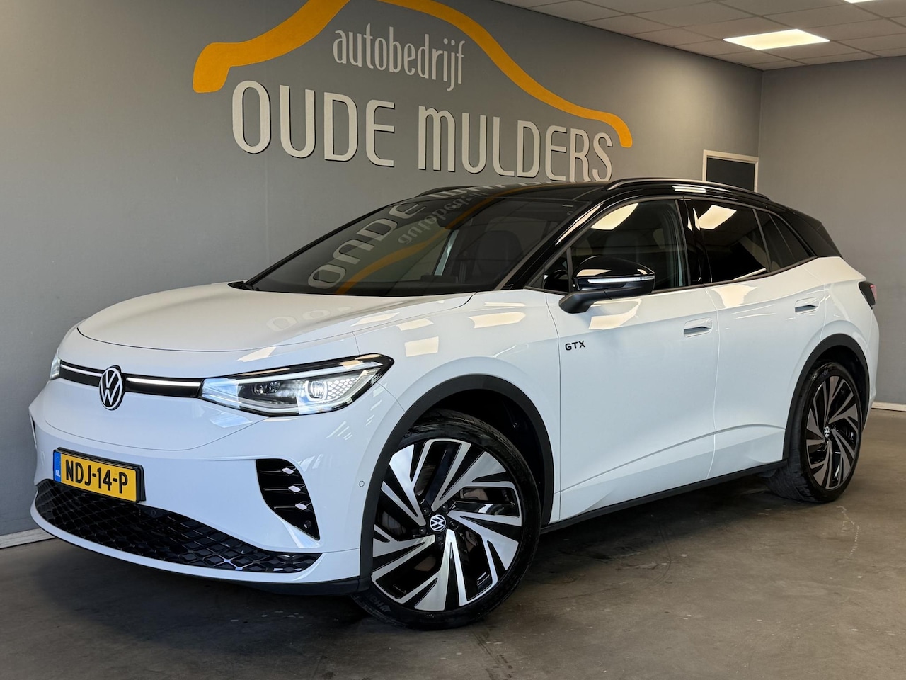 Volkswagen ID.4 - GTX Advantage 4Motion 77 kWh | Trekhaak | Adaptive cruise | Panoramadak | Warmtepomp | Sfe - AutoWereld.nl