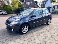 Renault Clio - 1.2-16V Airco Isofix LM APK Leuk
