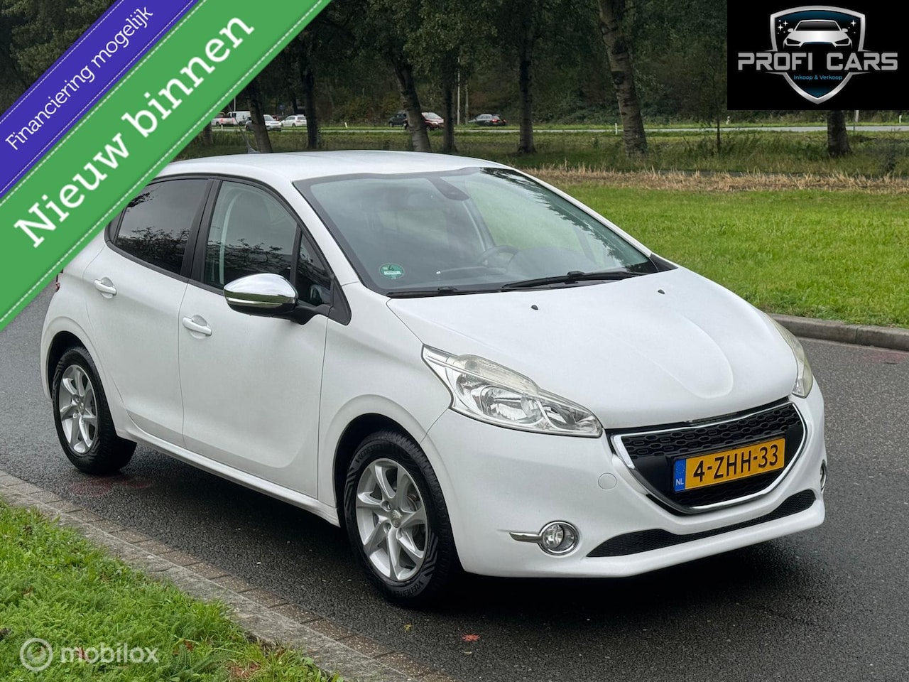 Peugeot 208 - 1.2 PureTech Style Pack Plus 1.2 PureTech Style Pack Plus - AutoWereld.nl