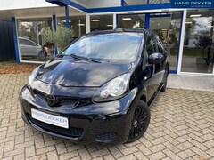 Toyota Aygo - 1.0-12V Comfort Navigator Black Package, Carplay