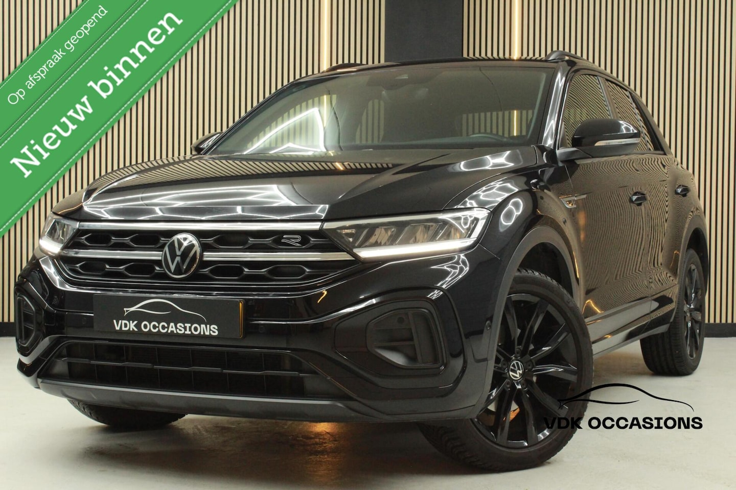 Volkswagen T-Roc - 1.0 TSI R-Line |NAP |Keyless |Camera |LED - AutoWereld.nl