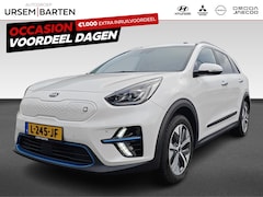 Kia e-Niro - ComfortLine 64 kWh | Apple Carplay/Android Auto | Autonomous Emergency Braking | Cruise co