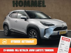 Toyota Yaris Cross - 1.5 Hybrid 115 Business Plus - 17 INCH LICHT METALEN VELGEN - NAVIGATIE - CAMERA - PARKEER