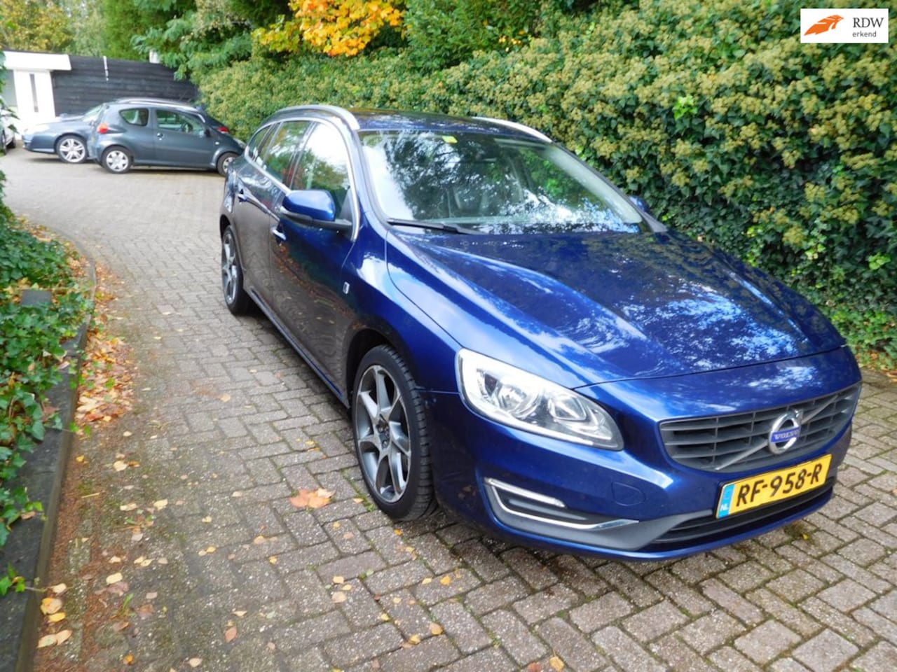 Volvo V60 - 2.0 D2 Ocean Race nette auto technisch goed met alle onderhoud boeken - AutoWereld.nl