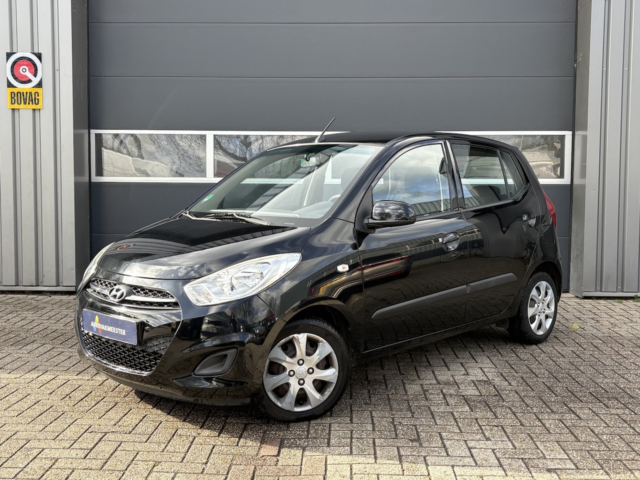Hyundai i10 - 1.1 i-Drive Cool | Airco | All Season | NAP | Interesse? Bel of App naar: 06 30 51 05 90 - AutoWereld.nl