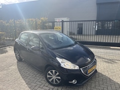Peugeot 208 - 1.4 HDI AUTOMAAT NAVI CLIMA CRUISE NETJES