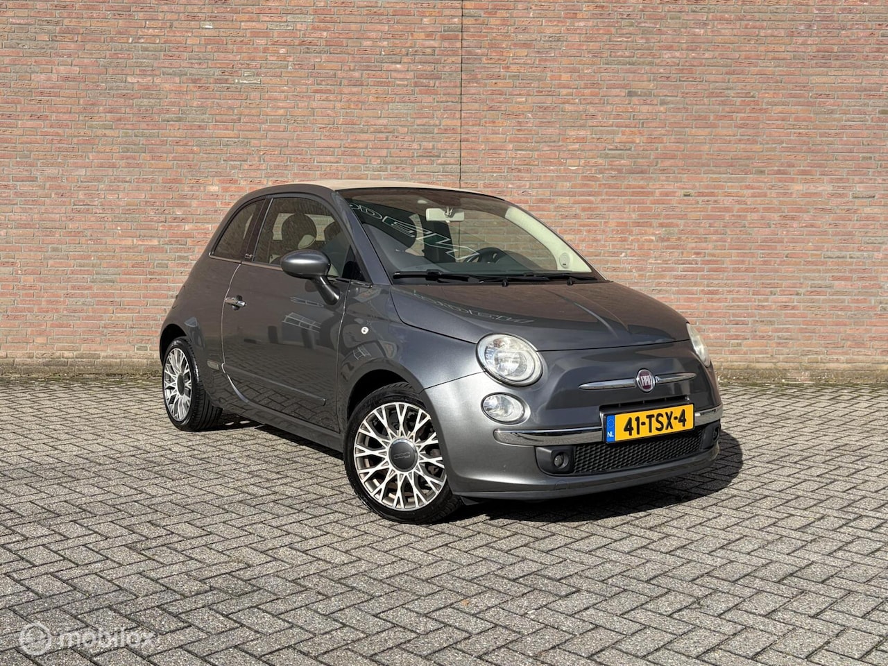 Fiat 500 C - 0.9 TwinAir Lounge AIRCO/ NAP/ NIEUWE APK/ CABRIO - AutoWereld.nl