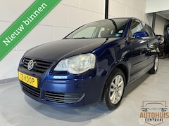 Volkswagen Polo - 1.4-16V Optive*NwAPK*Airco*Elekramen*Lmwielen