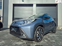 Toyota Aygo X - 1.0 VVT-i S-CVT Pulse Two Tone camera automaat