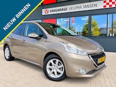 Peugeot 208 - 1.2 VTi STYLE 5-DRS. + AIRCO/LMV/NAVI/PDC