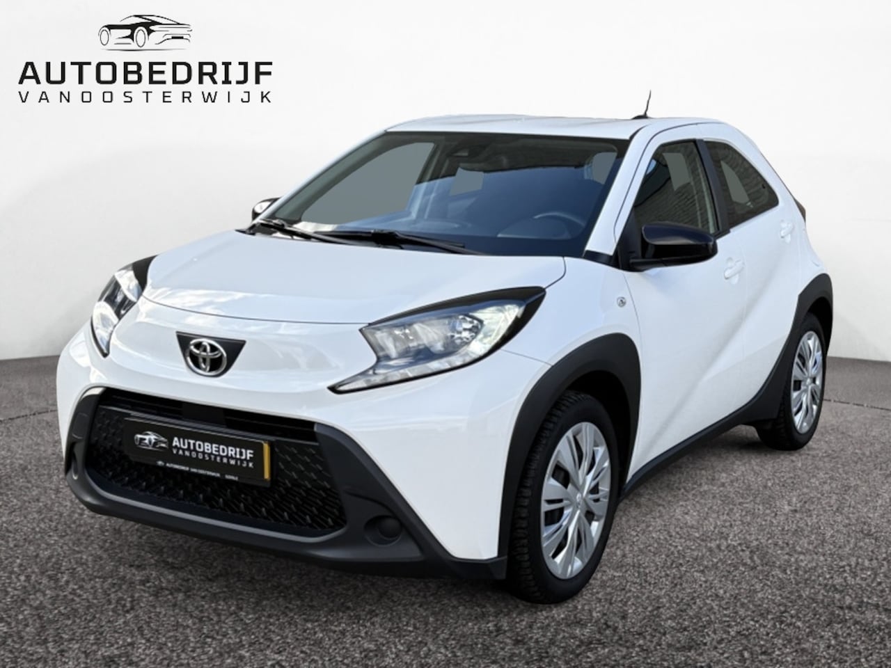 Toyota Aygo X - 1.0 VVT-i MT play 1.0 VVT-i MT Play - AutoWereld.nl