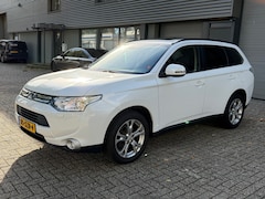 Mitsubishi Outlander - 2.0 Instyle