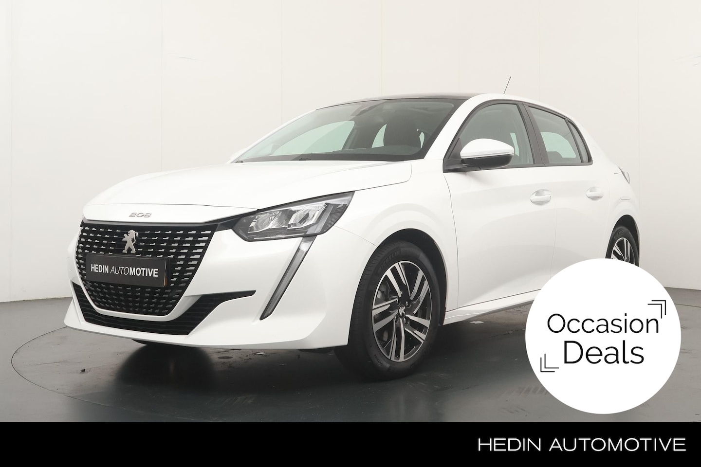 Peugeot 208 - 1.2 100pk Allure | Panoramadak | Parkeer Camera | Navigatie | Climate control | Cruise Con - AutoWereld.nl