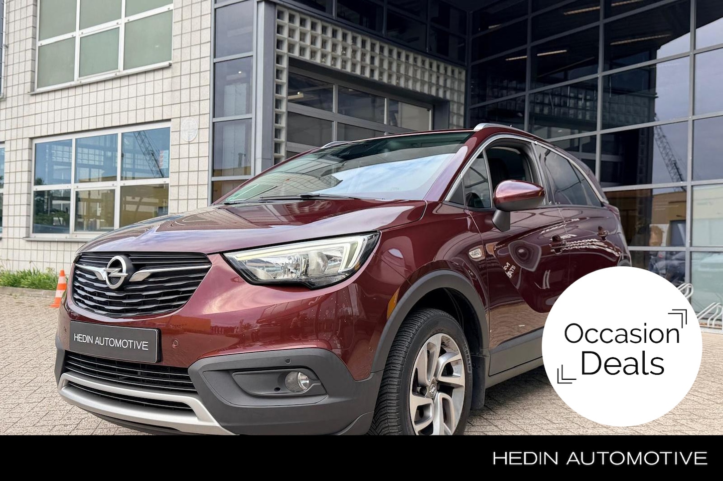 Opel Crossland - 1.2 Turbo 110PK Innovation Autmaat | Trekhaak | Navigatie | Camera | Comfortstoelen | Stuu - AutoWereld.nl
