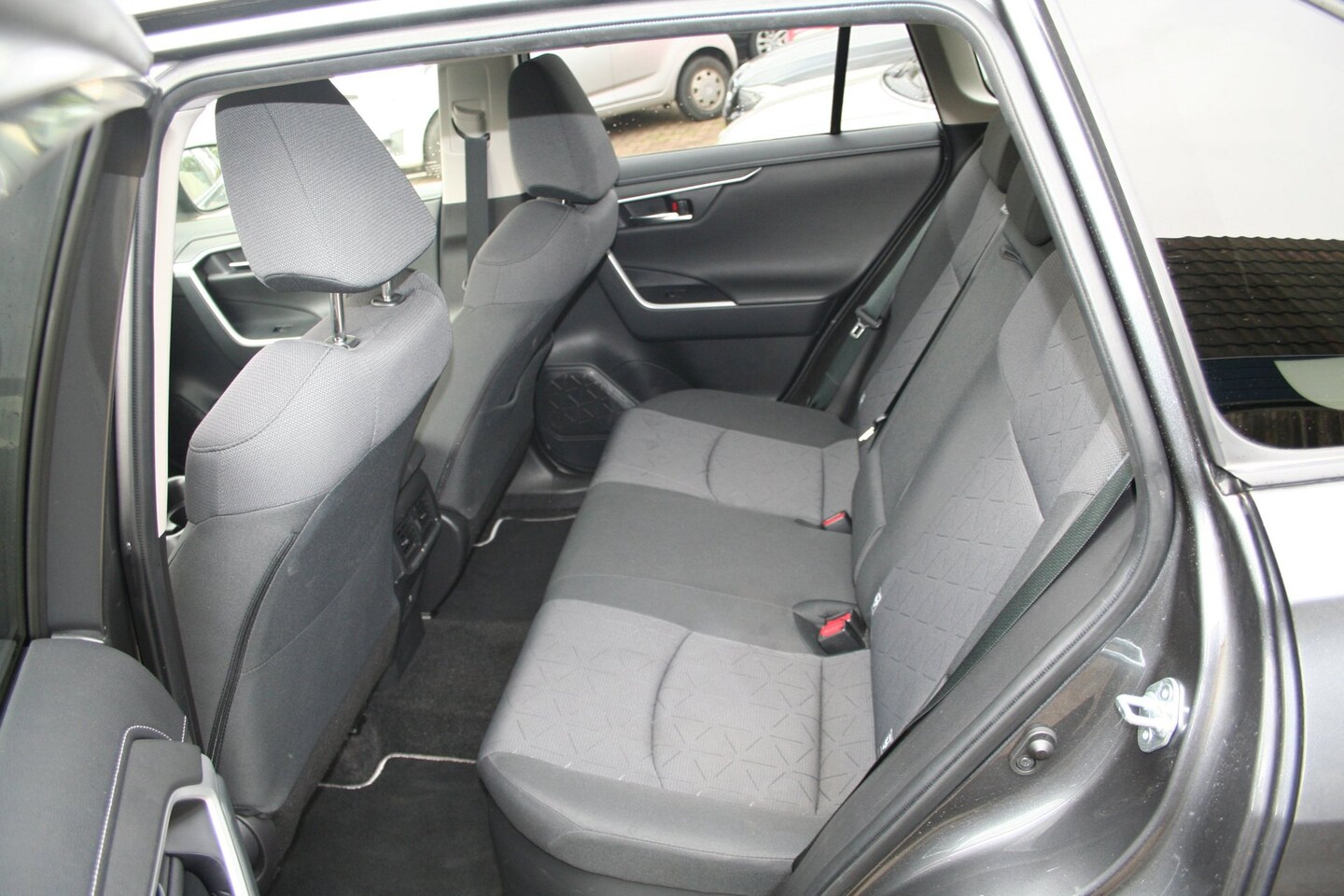 Toyota RAV4 - 2.5 Hybrid Active 2.5 Hybrid Active