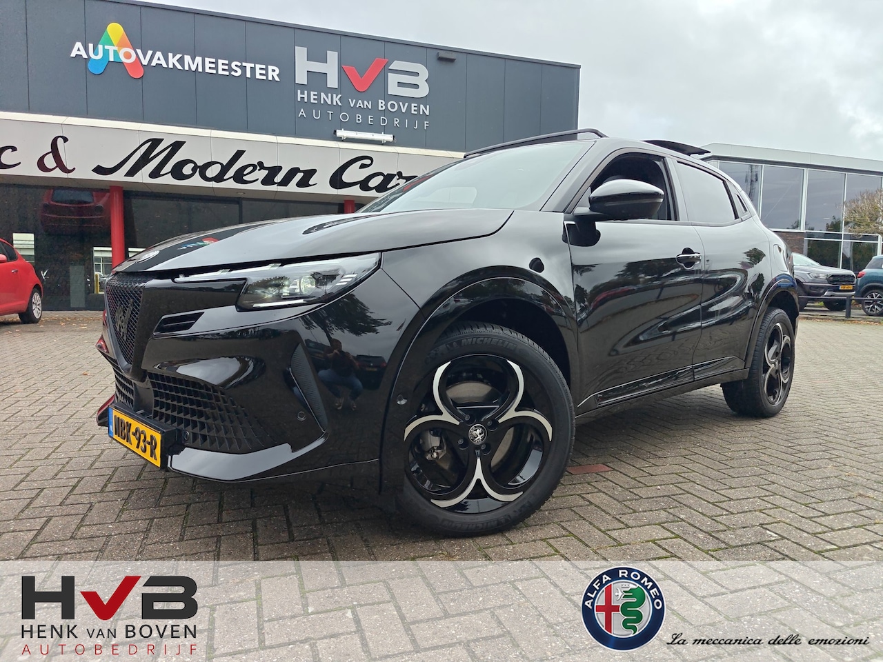 Alfa Romeo Junior - 1.2 Turbo Hybrid Ibrida Q4 - AutoWereld.nl