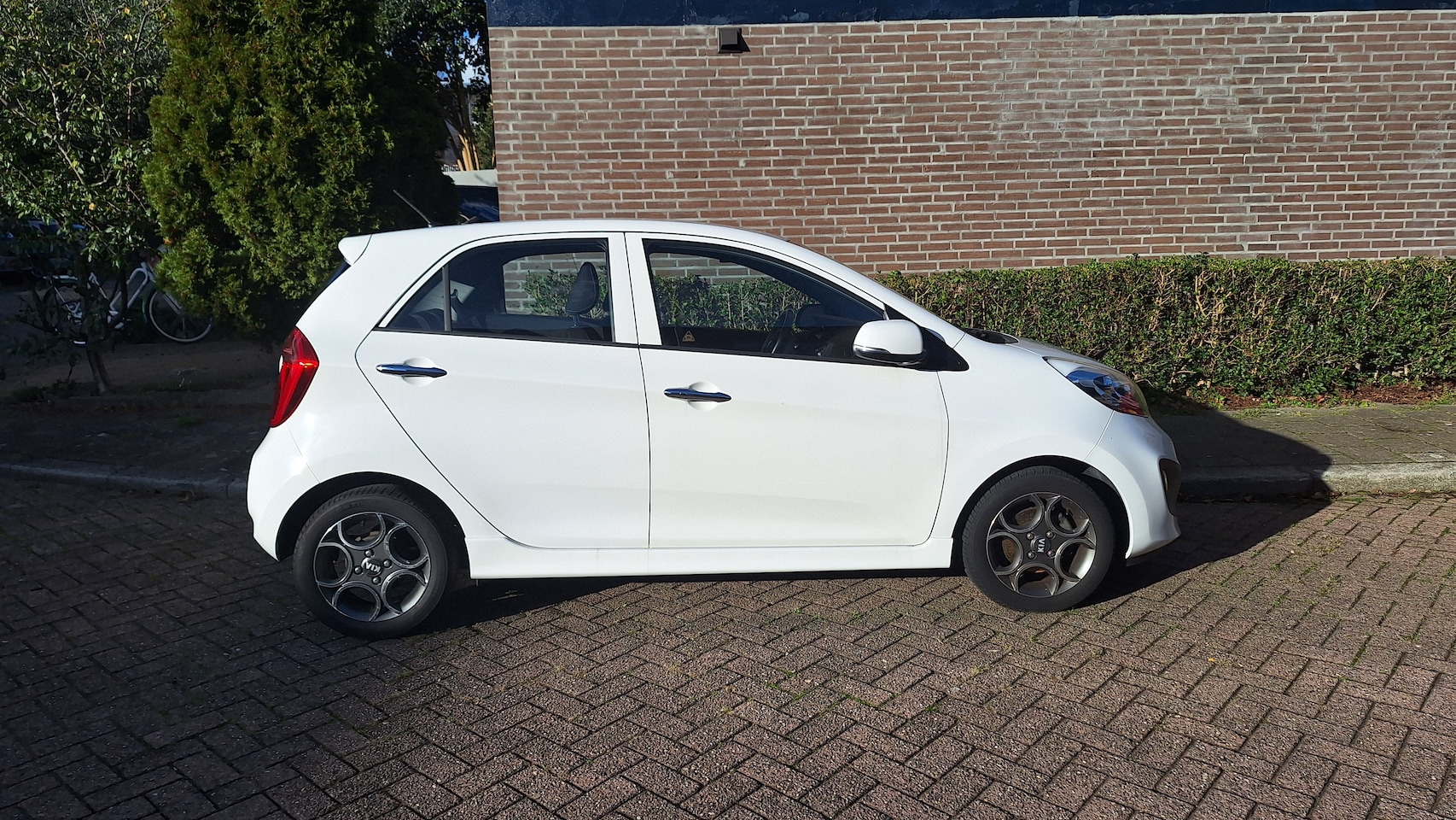 Kia Picanto - 1.0 CVVT Design Edition - AutoWereld.nl