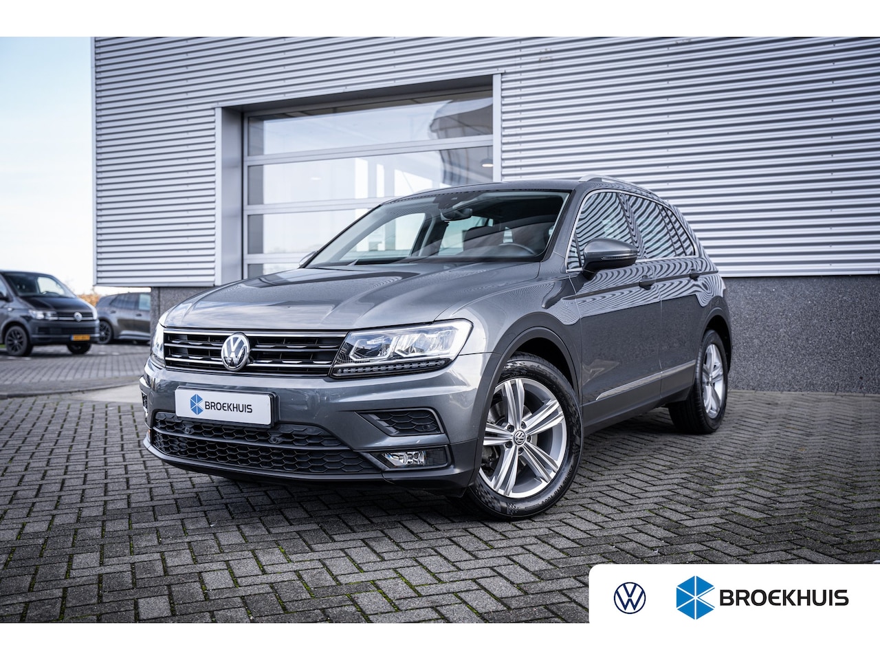 Volkswagen Tiguan - 1.5 TSI ACT Comfortline Business | Airco (automatisch) | Cruise control adaptief | Elektri - AutoWereld.nl