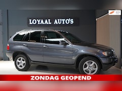 BMW X5 - 4.4i | AUT | PANO | NAVI | LEDER | TREKHAAK | PDC | APK