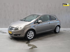 Opel Corsa - 1.2-16V '111' Edition 1e eigenaar 42000km volledige history aanwezig