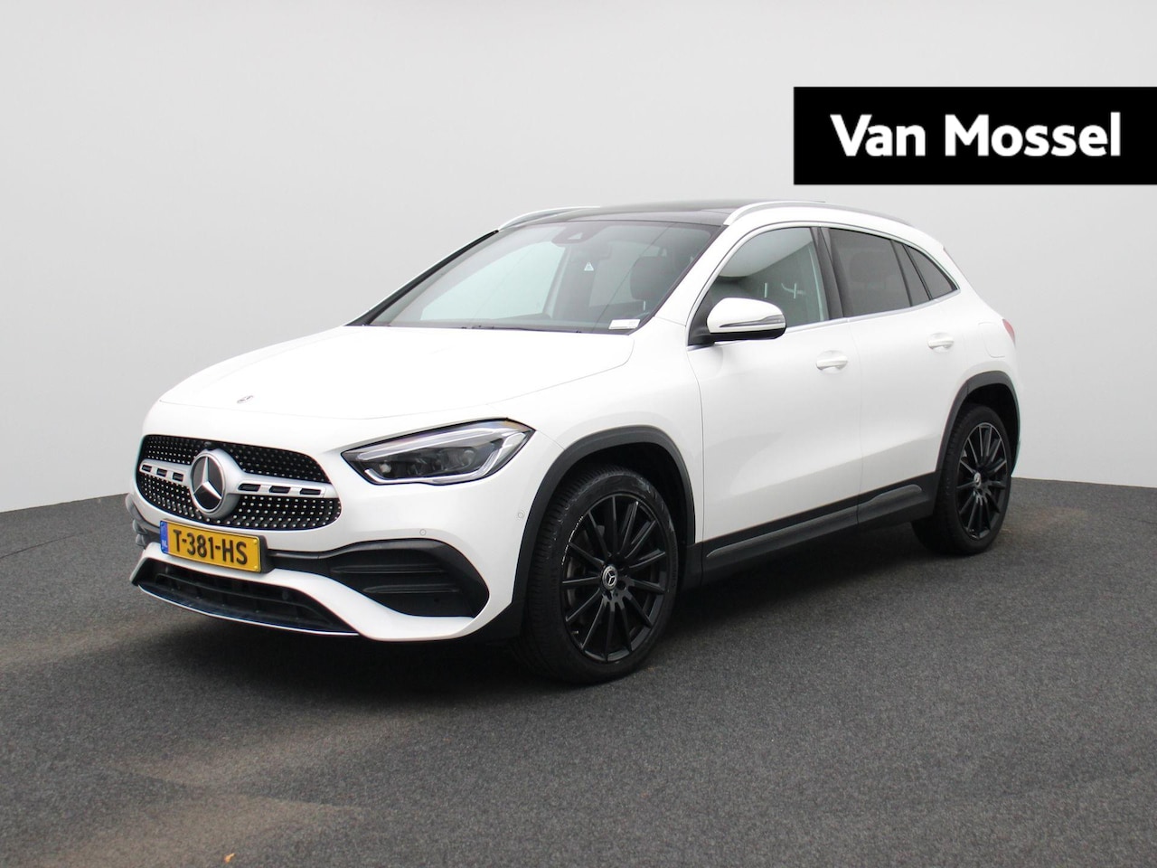 Mercedes-Benz GLA-Klasse - 250 e Business Solution AMG Limited | Automaat | Panorama dak | Focal audio | Sfeer verlic - AutoWereld.nl