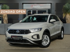 Volkswagen T-Roc - 1.0 TSI Life | 110 PK | Apple Carplay | ACC | Parkeersensoren | T-Roc 1.0 TSI Life 110 PK