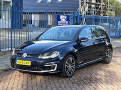 Volkswagen Golf - 1.4 TSI GTE | Clima | Glazen schuifdak |