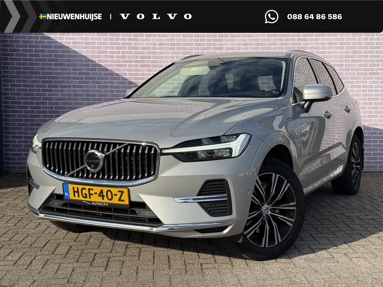 Volvo XC60 - 2.0 T6 Plug-in hybrid AWD Inscription | 360º Camera | Power Seats | Trekhaak | Leder | Sch - AutoWereld.nl