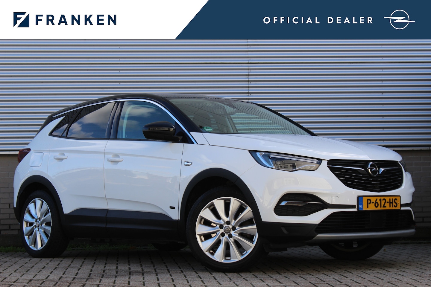 Opel Grandland X - 1.6 Turbo Hybrid4 Innovation | Dealer onderhouden | Trekhaak | Navigatie | AGR | LED - AutoWereld.nl