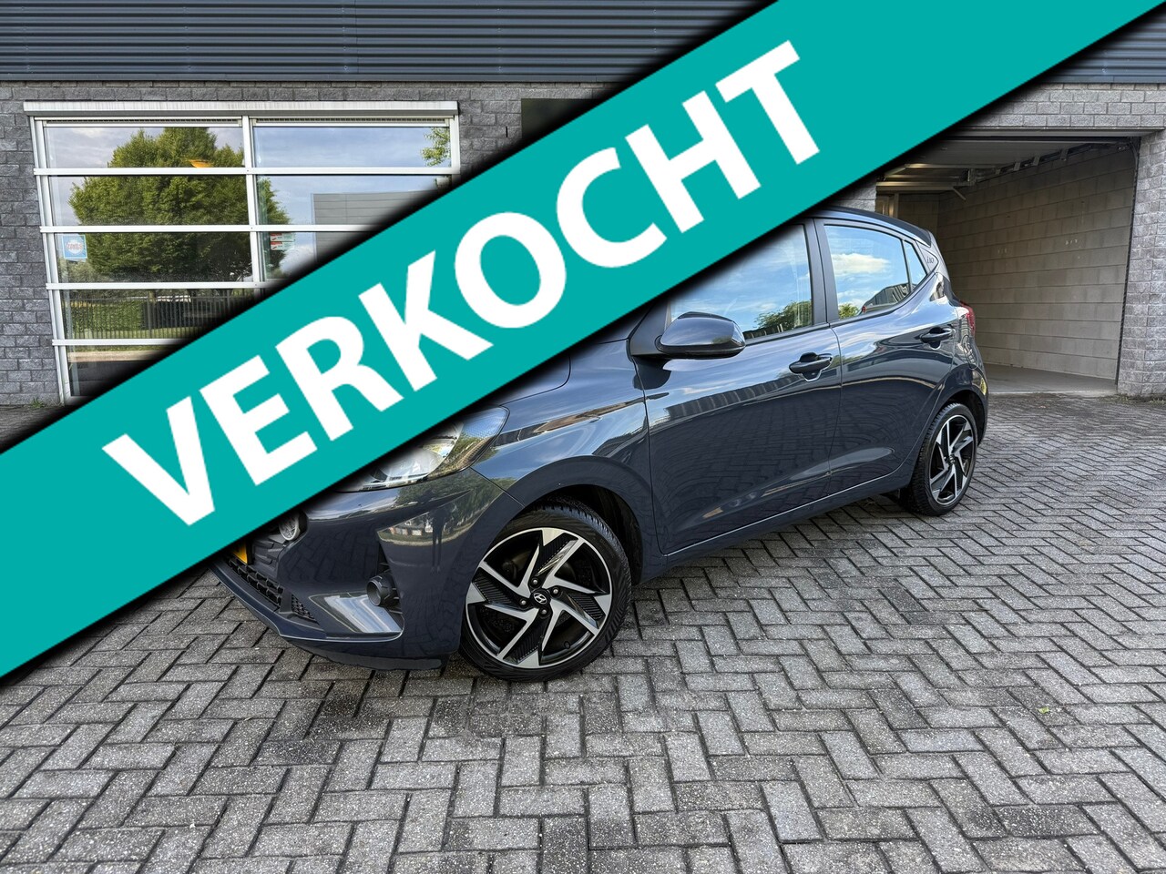 Hyundai i10 - 1.0 Comfort | Full Option | nieuw staat! | Camera | Apple Carplay | Cruise | Stoel en stuu - AutoWereld.nl