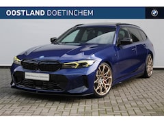 BMW 3-serie Touring - 330e M Sport Automaat / Trekhaak / Panoramadak / Sportstoelen / Comfort Access / Harman Ka