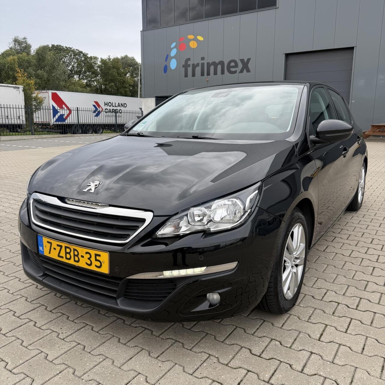 Peugeot 308 - 1.2 2014 | NW APK & DISTRIBUTIE ! - AutoWereld.nl