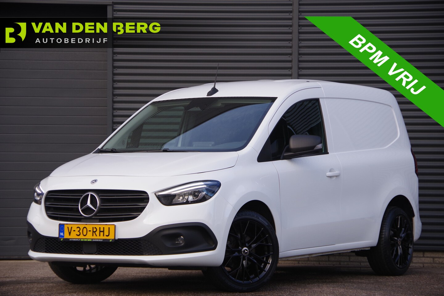 Mercedes-Benz Citan - 112 CDI L1 Pro FACELIFT, LED, STOELVERWARMING, CAMERA, NAVI, CRUISE, AIRCO, PARKEERSENSORE - AutoWereld.nl