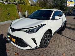 Toyota C-HR - 1.8 Hybrid AUT. 5DRS First Edition ECC NAVI CAMERA JBL-SOUND APPLE CARPLAY LED NAP