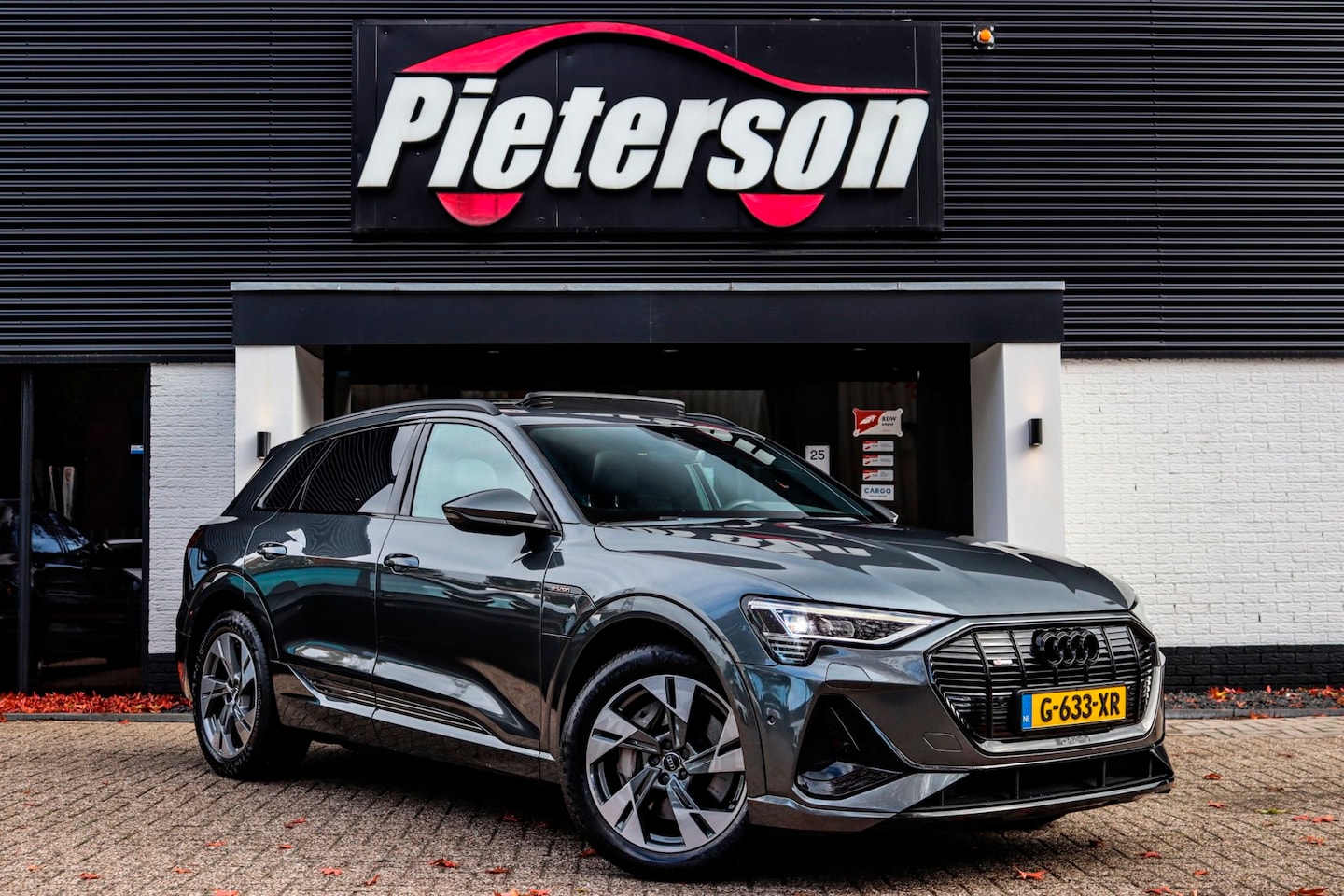 Audi e-tron - E-tron 50 Quattro 71 kWh NAP 3X S-Line PANO ACC - AutoWereld.nl