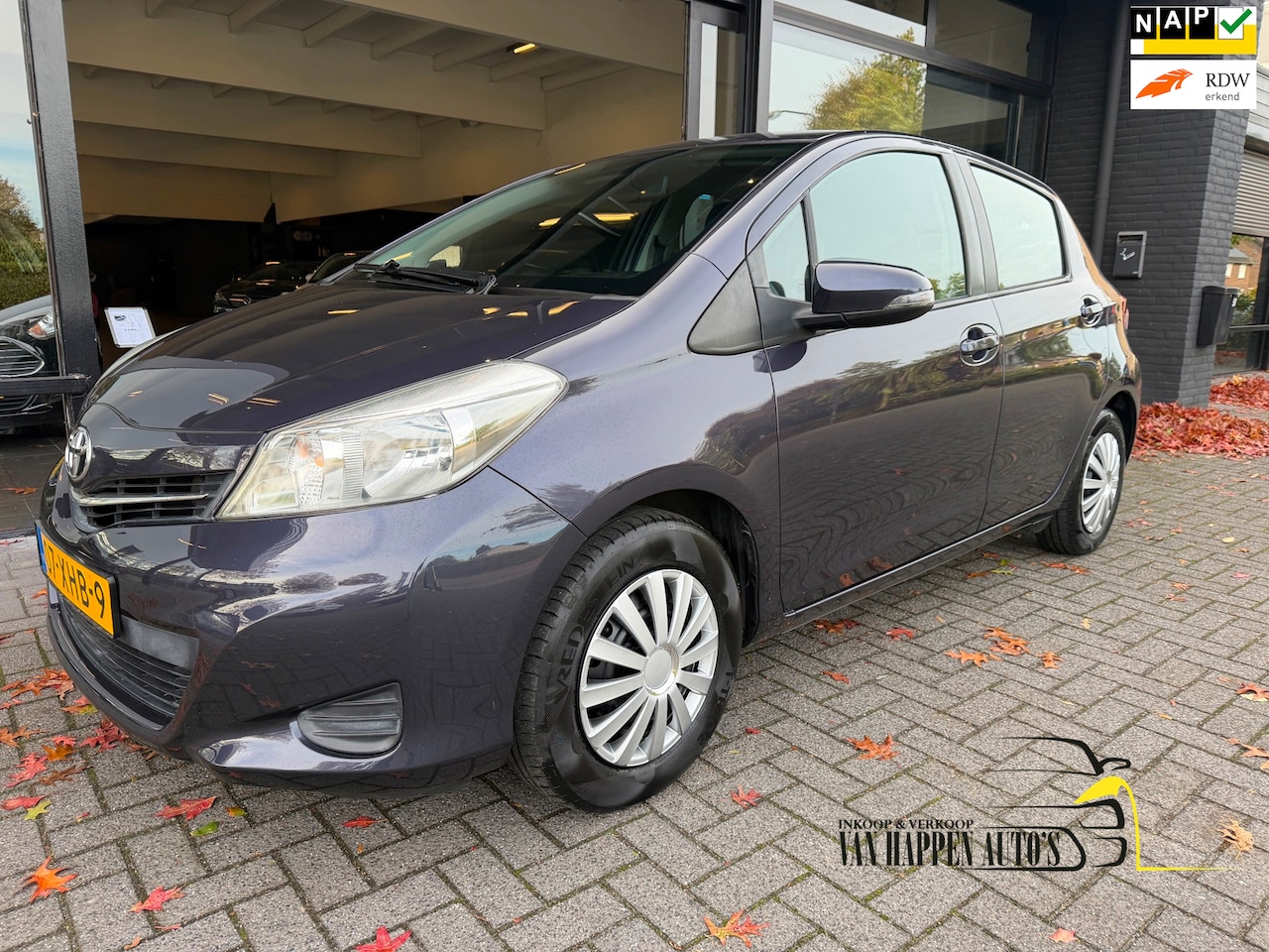 Toyota Yaris - 1.0 VVT-i Aspiration 1.0 VVT-i Aspiration - AutoWereld.nl