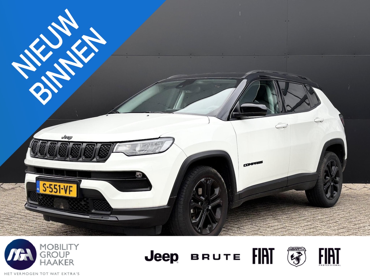 Jeep Compass - 1.5T e-Hybrid Night Eagle | Apple/Android | Dealeronderhouden | Business Pack - AutoWereld.nl