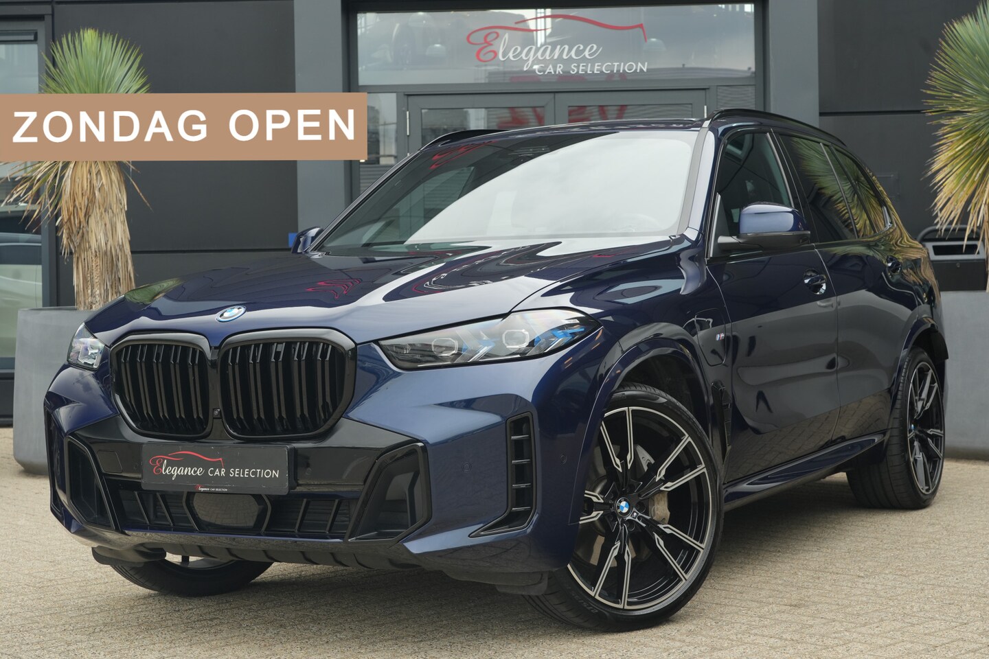 BMW X5 - xDrive50e M Sport | 489 PK | Pano | HUD | 360° | Luchtvering | BMW X5 xDrive50e M Sport 48 - AutoWereld.nl