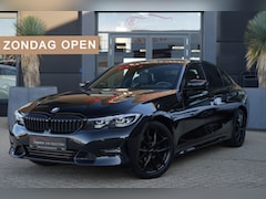 BMW 3-serie - 320i High Executive | 184 PK | Leder | Navigatie | Cruise control | Parkeersensoren | 3-se