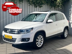 Volkswagen Tiguan - 1.4 TSI Comfort&Design 4Motion|Open/Schuifdak|