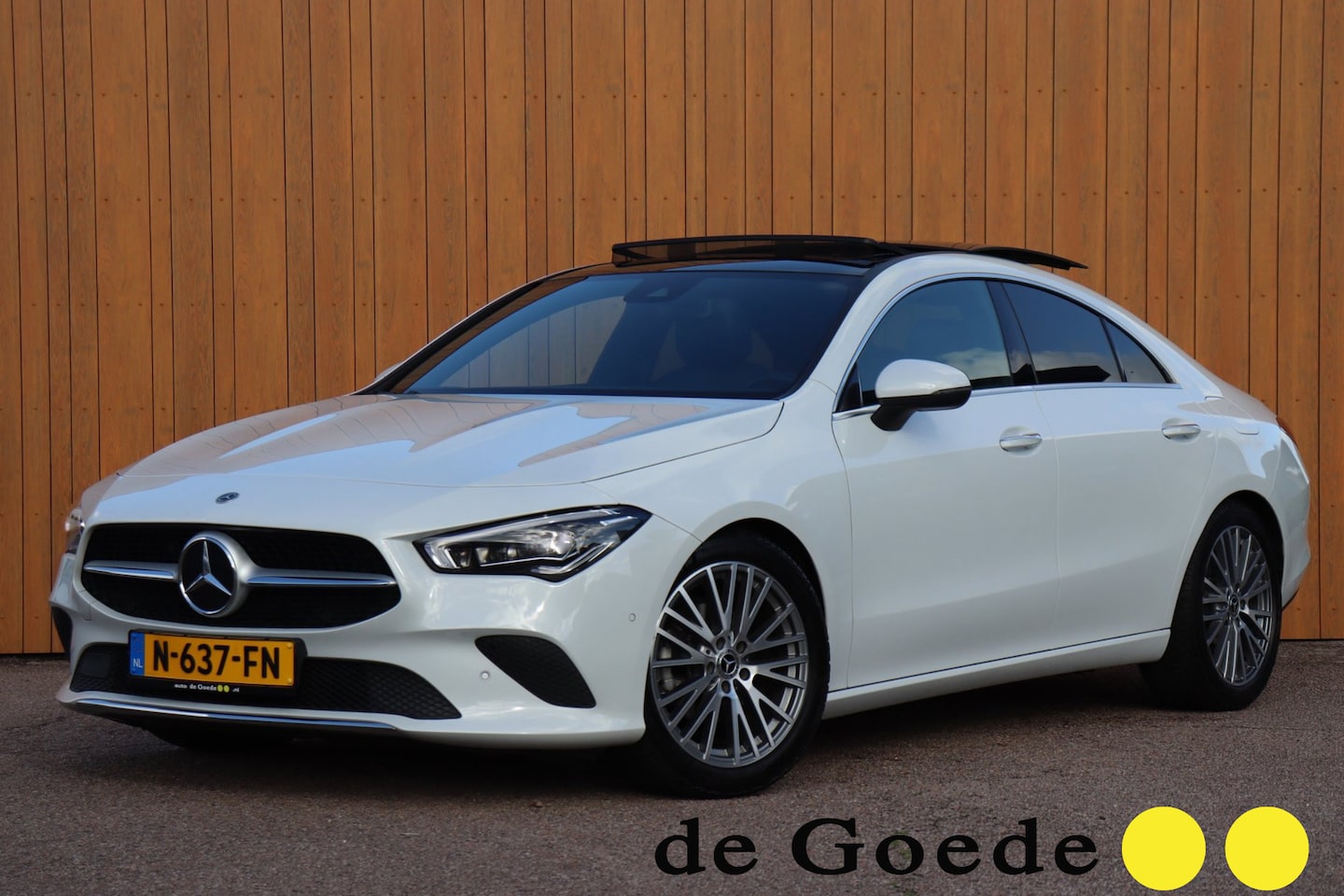 Mercedes-Benz CLA-Klasse - 180 Business Solution Luxury Org.NL schuifdak leer+el.mem+vw camera Focal parelmoer-met. - AutoWereld.nl