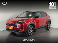 Toyota Yaris Cross - 1.5 Hybrid 130 GR SPORT | Panoramadak | Head-up display | Dodehoekdetectie |