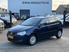 Volkswagen Polo - 1.4-16V Optive 5-DEURS, AIRCO IJSKOUD, RADIO-CD-MP3-USB-AUX, ELEK-RAMEN, STUURBEKRACHTIGIN