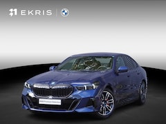 BMW 5-serie Touring - 530e | SoH 100% | M Sportpakket Pro | Comfort Pack | Trekhaak met elektrisch wegklapbare k