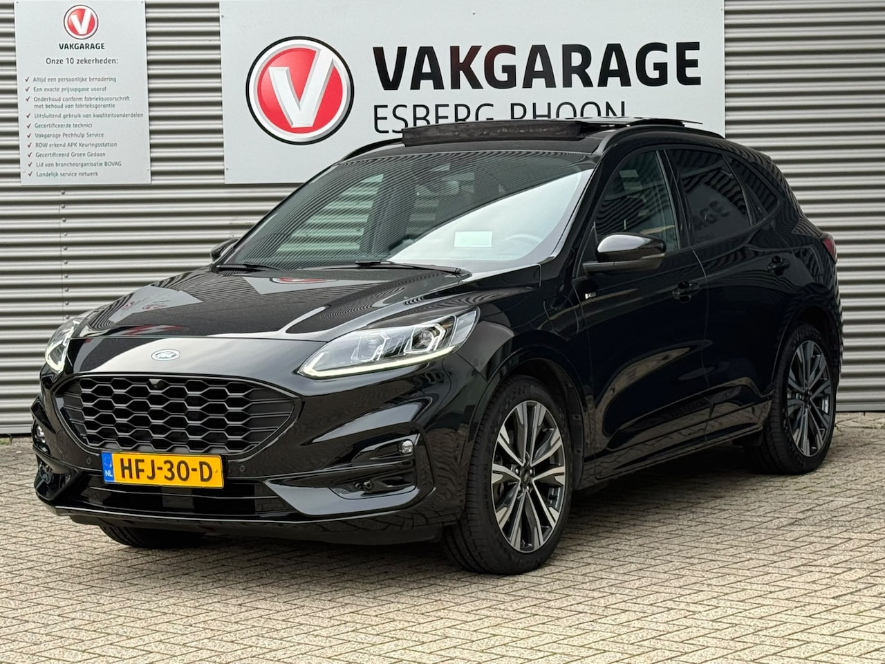 Ford Kuga - 2.5 PHEV ST-Line X NAVI/CAM,PANO,20INCH - AutoWereld.nl