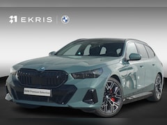 BMW i5 - eDrive40 84 kWh M Sportpakket | Comfort Pack | Innovation Pack | M Sportpakket Pro | Trave