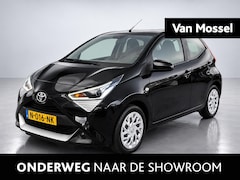 Toyota Aygo - 1.0 VVT-i x-play | Wordt Verwacht | Apple Carplay / Android Auto | Navigatie | Camera | Bl