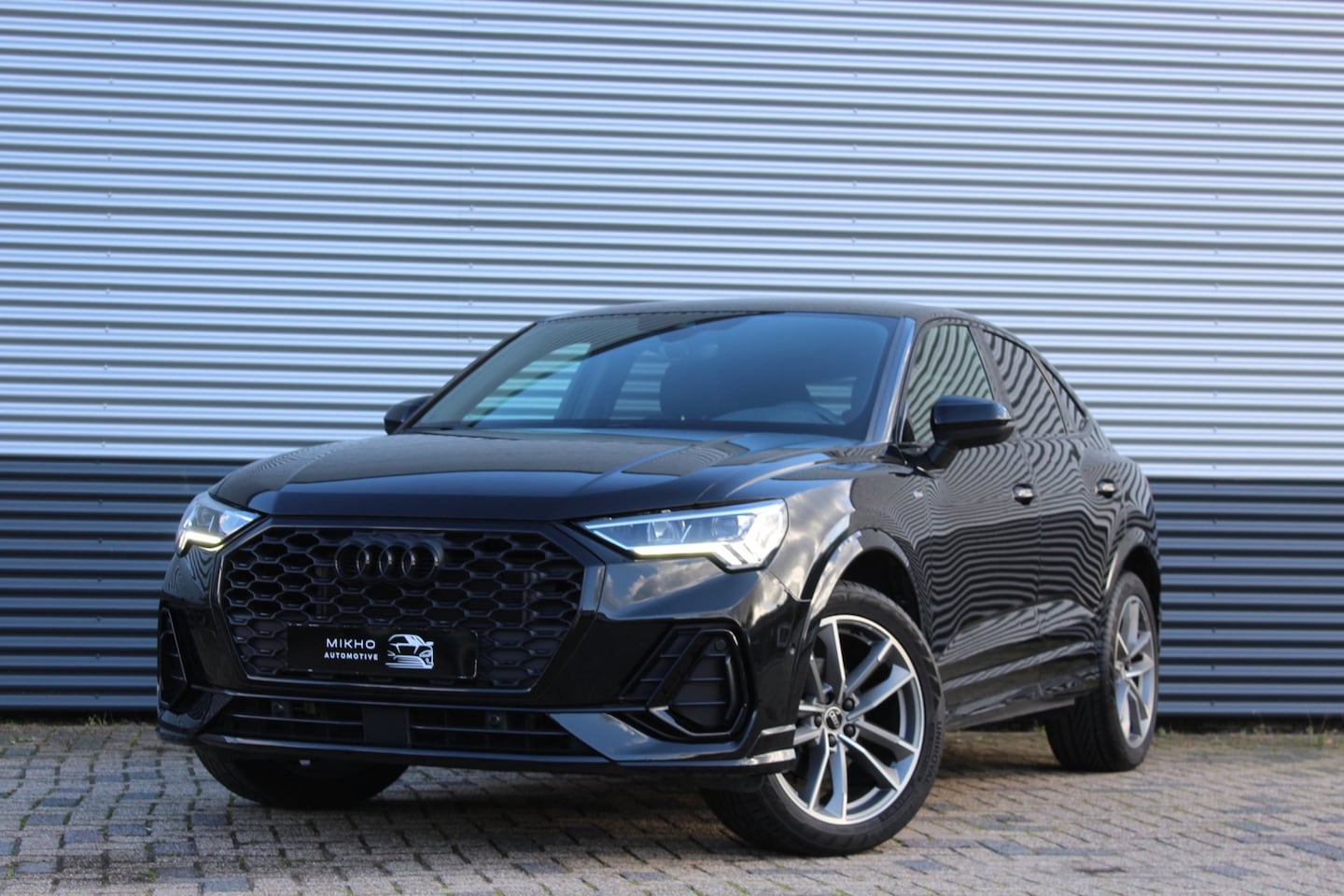 Audi Q3 Sportback - 35 TFSI |3x S-Line | Sfeerverlichting | Elektrische kofferbak| Black optik | Stoelverwarmi - AutoWereld.nl