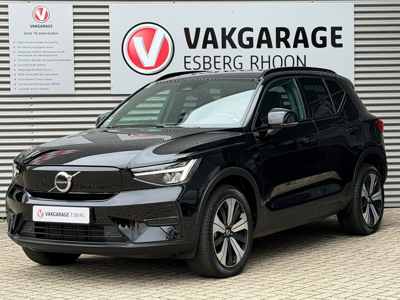 Volvo XC40 - Recharge Core 70 kWh NAVI/CAM - AutoWereld.nl