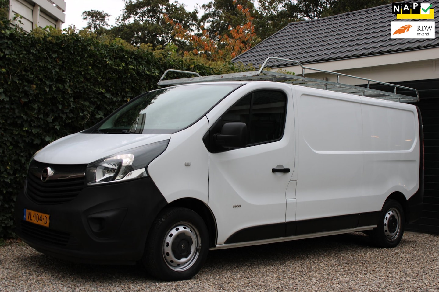 Opel Vivaro - 1.6 CDTI L2H1 Edition EcoFlex | EX BTW | Trekhaak | Imperiaal | Navi - AutoWereld.nl